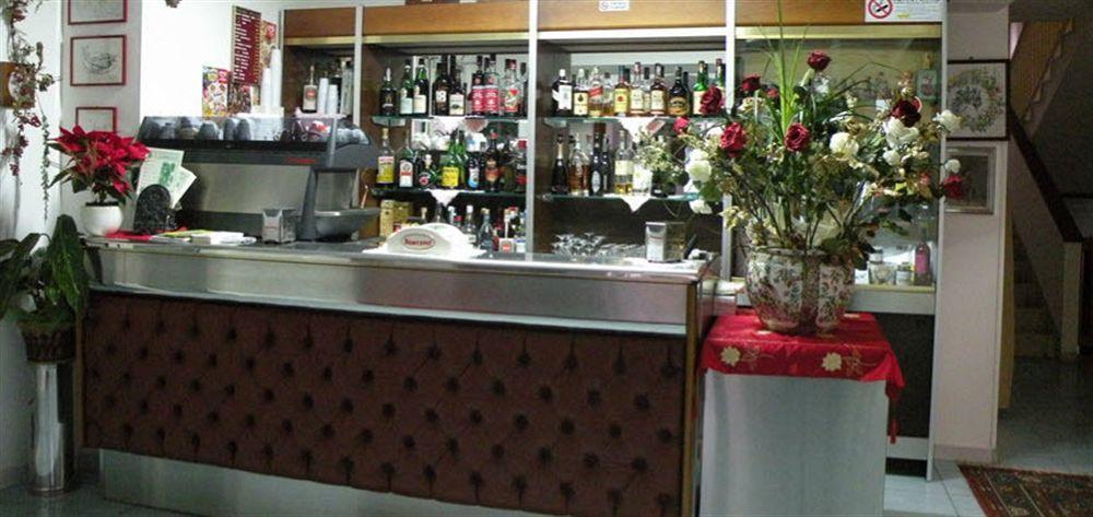 Albergo Ristorante Il Pescatore วิลเลตตา บาร์เรอา ภายนอก รูปภาพ